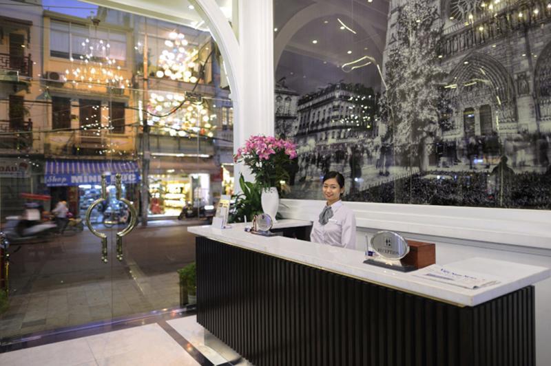 Victor Gallery & 4* Hà Nội